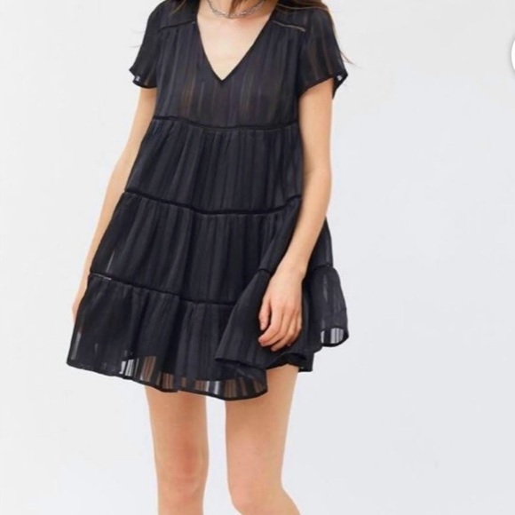 Urban Outfitters Black Baby Doll Mini Swing Dress Short Sleeve Size Small Pippa - Picture 1 of 5